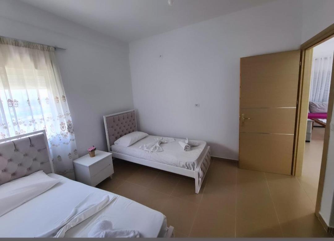 Relax New Apartment-rare Find Near Port Apartment *